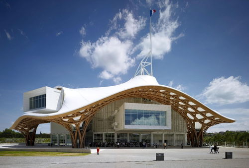 這位日本人用紙造房子 不僅打破了中日的隔閡,還為全世界的災民提供了溫暖的家