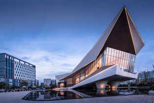 武漢朗廷元著生活方式體驗館建筑設計 成執建筑