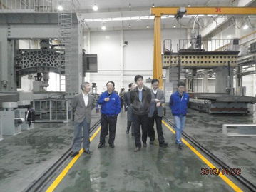 西安交通大學機械工程學院黨委書記梅雪松一行蒞臨我廠參觀交流